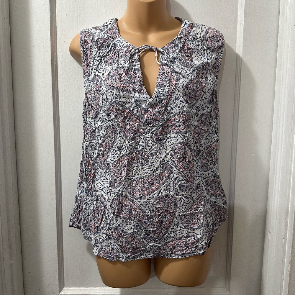 Old Navy White‎ Paisley Tank Top in L